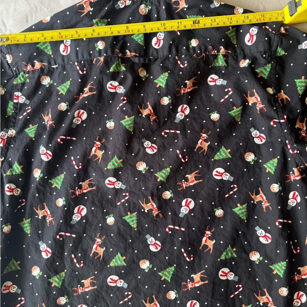 Denim & Flower Ricky Singh Holiday Shirt M Short Sleeve Button Reindeer Snowman - Picture 5 of 6